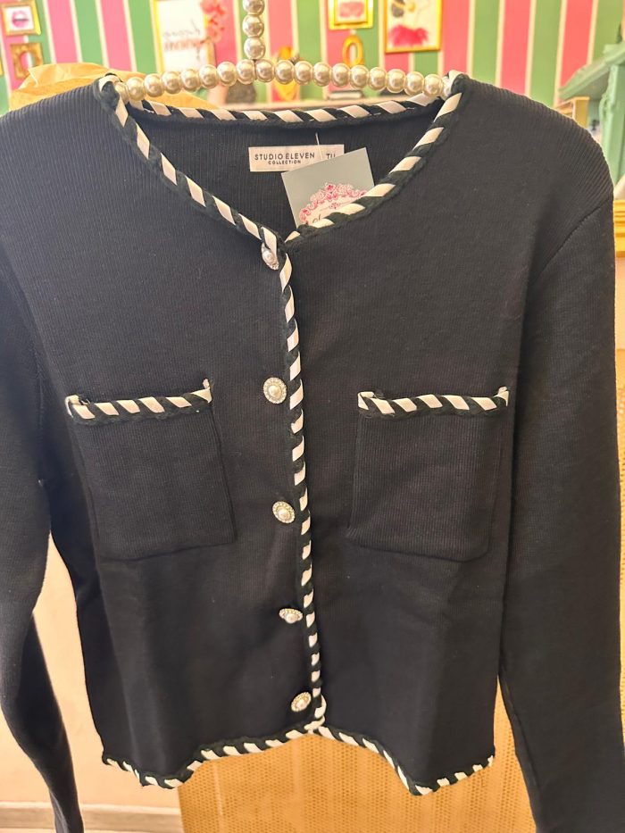 Maglia chanel bottoni