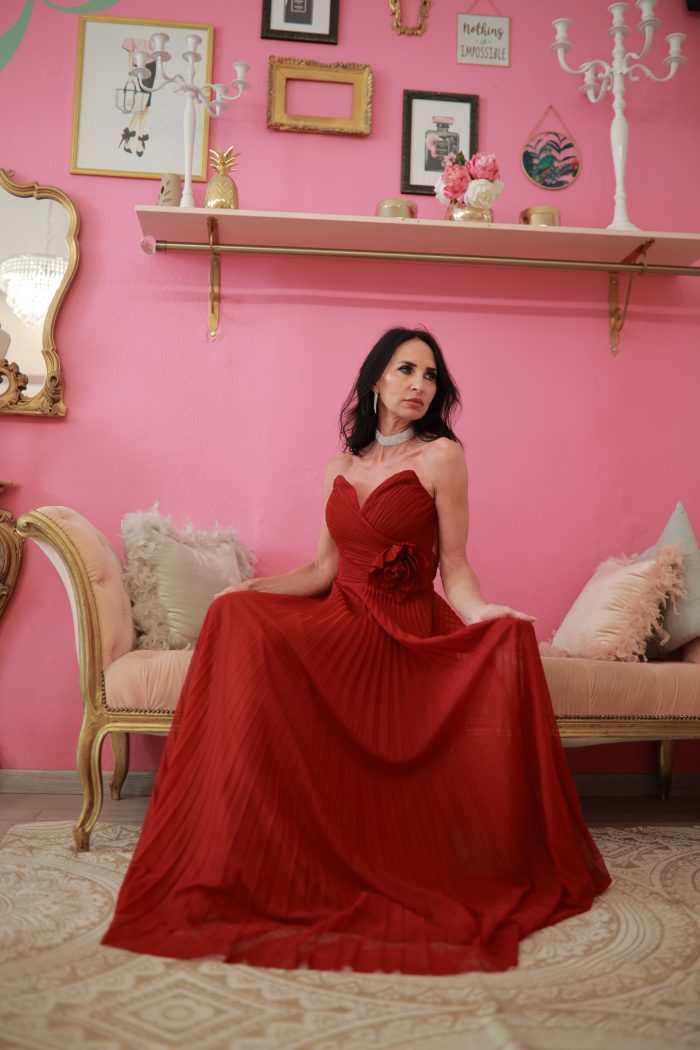 Abito glamour bordeoux - immagine 3