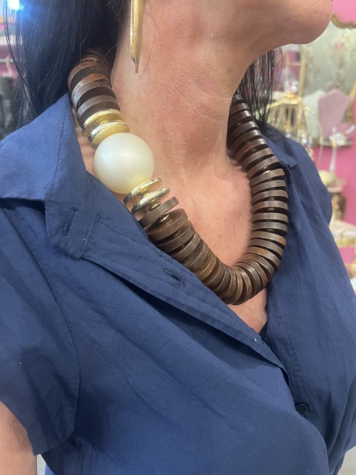 Collana etnica