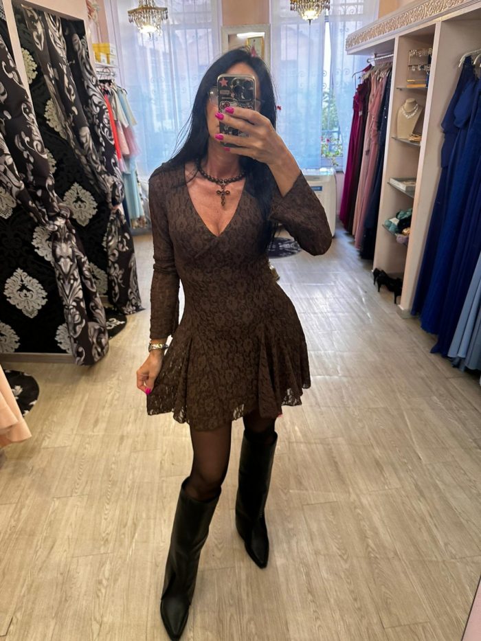 Abito lace marrone